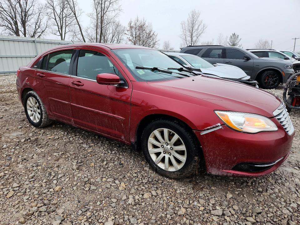 2013 Chrysler 200 Touring