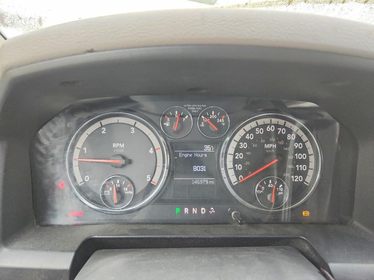 2011 Dodge RAM Chassis Cab Flatbed Truck