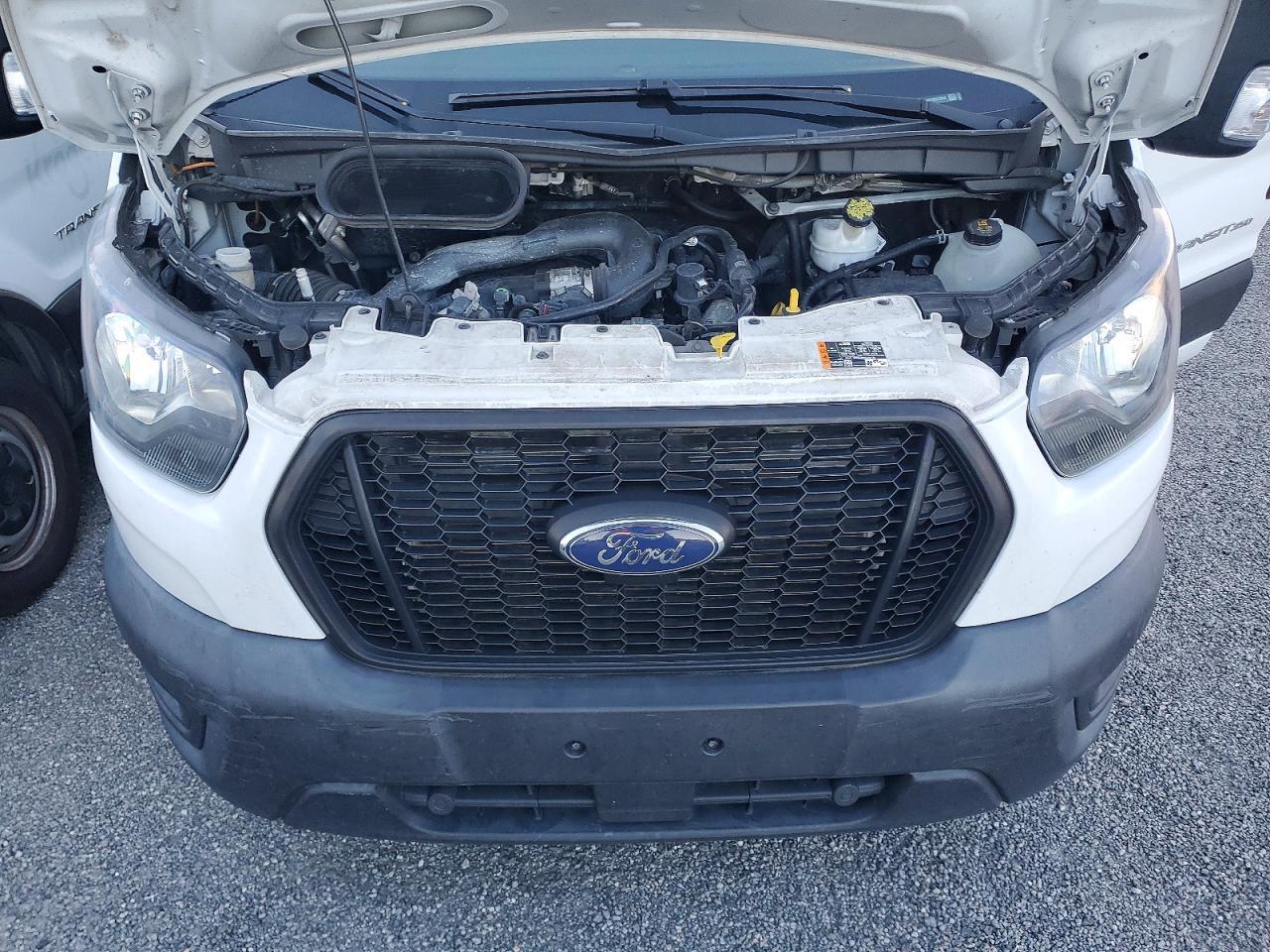 2021 Ford Transit Delivery Truck