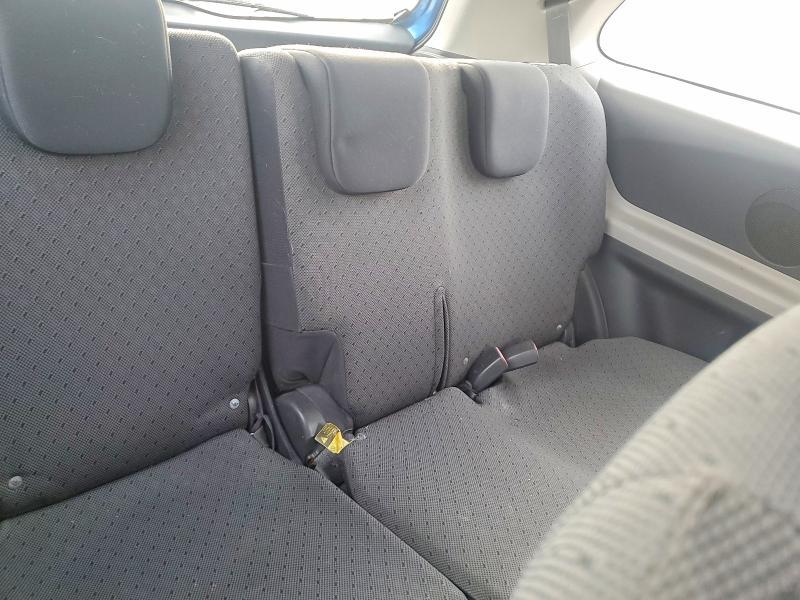 2011 Toyota Yaris Base
