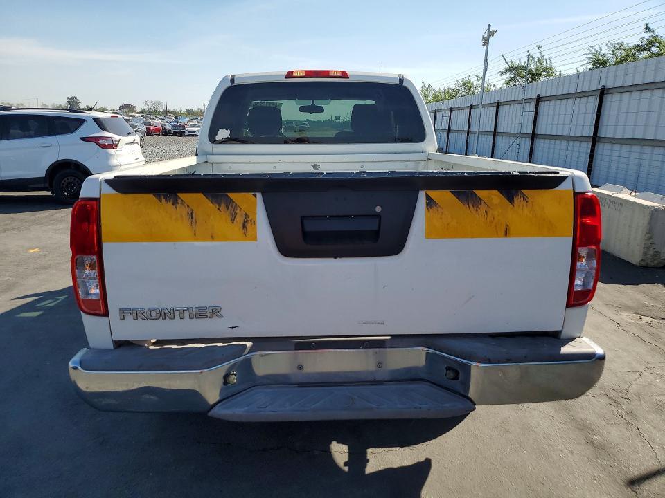 2013 Nissan Frontier s