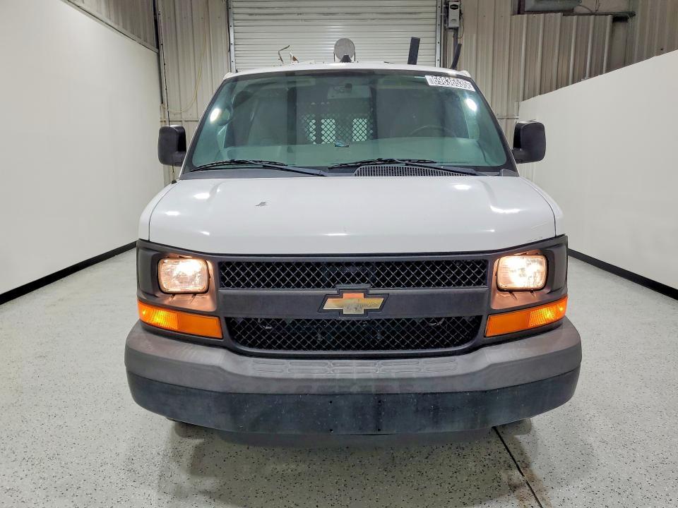 2013 Chev Express G2500