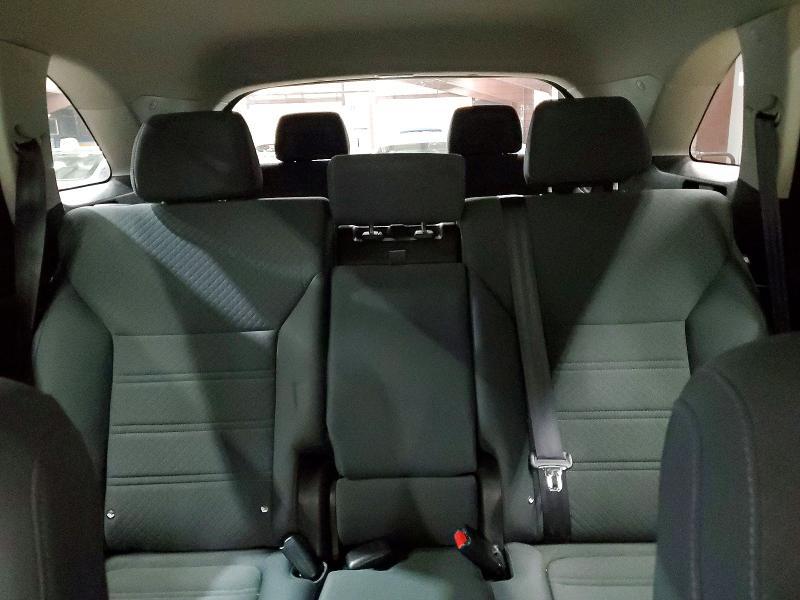 2016 KIA Sorento lx V6