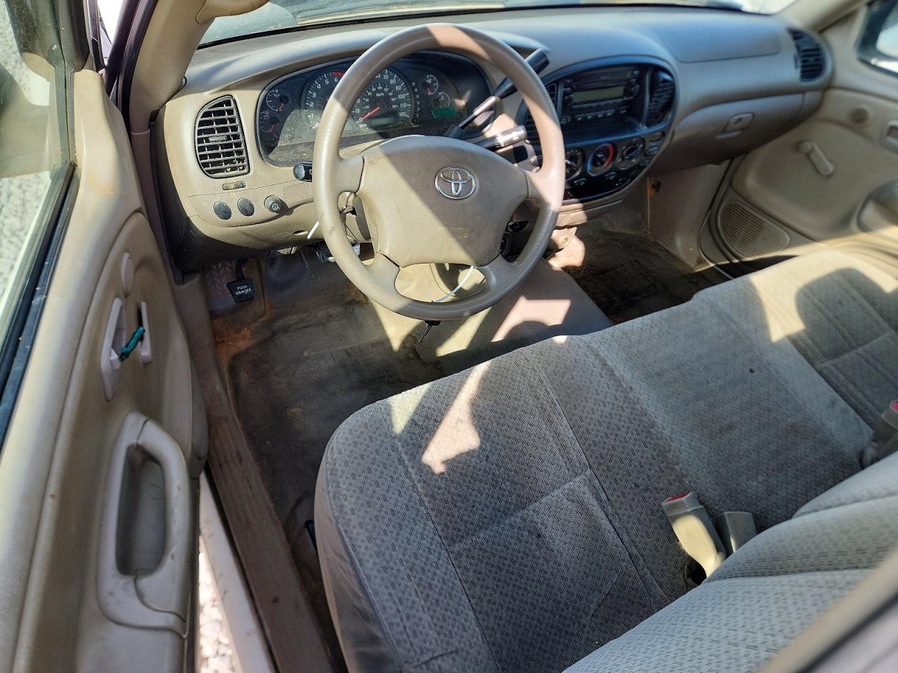 2005 Toyota Tundra Base