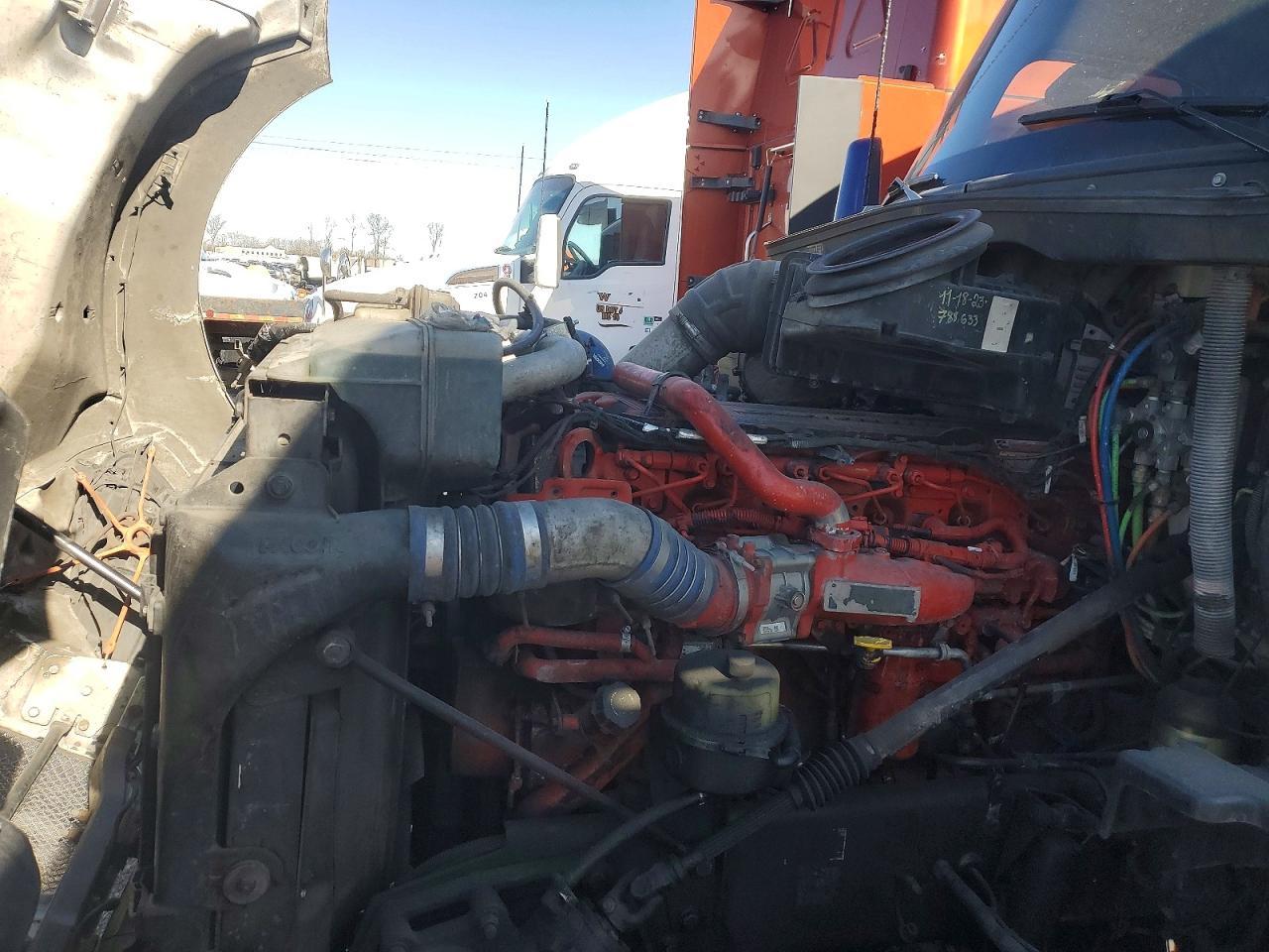 2018 Kenworth T680 Semi Truck