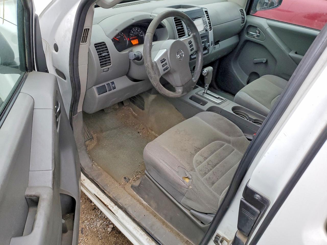 2017 Nissan Frontier S