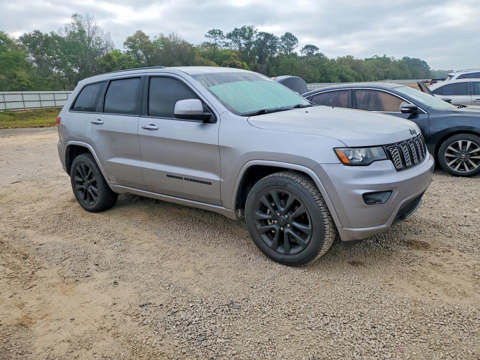 2018 Jeep Grand Cherokee Laredo