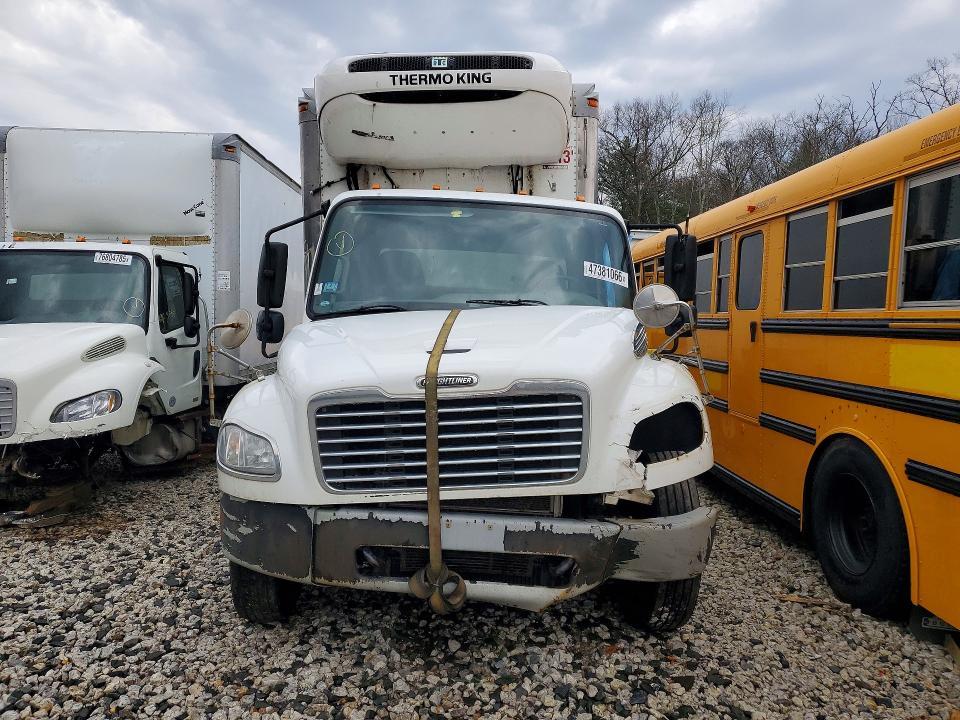 2017 Freightliner Business Class M2 Refrigerated box Truck