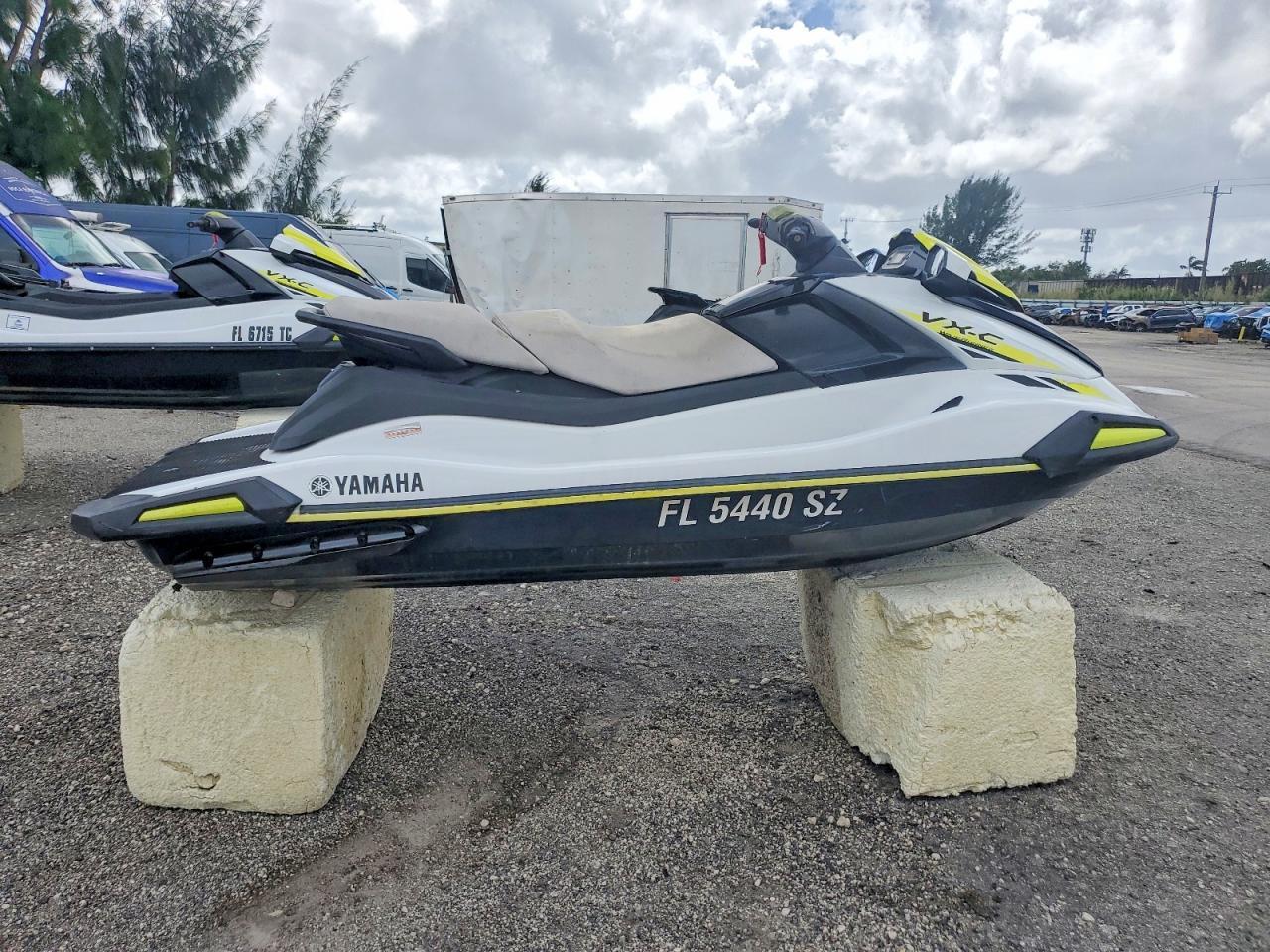2021 YAM Yamaha VX