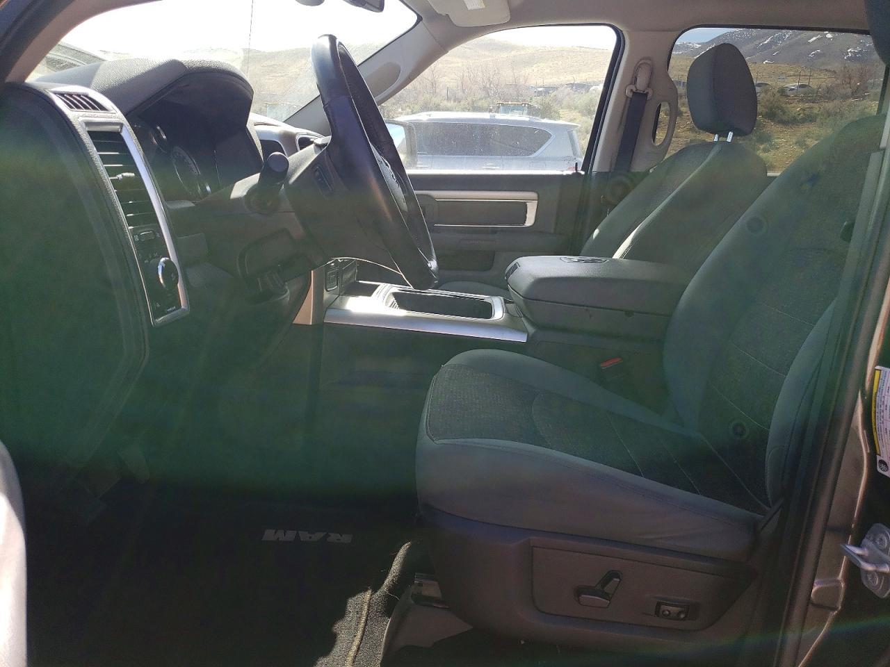 2018 Dodge RAM 1500 SLT