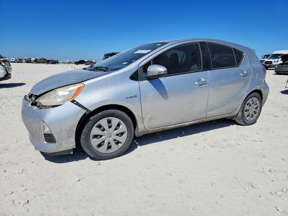 2013 Toyota Prius c one