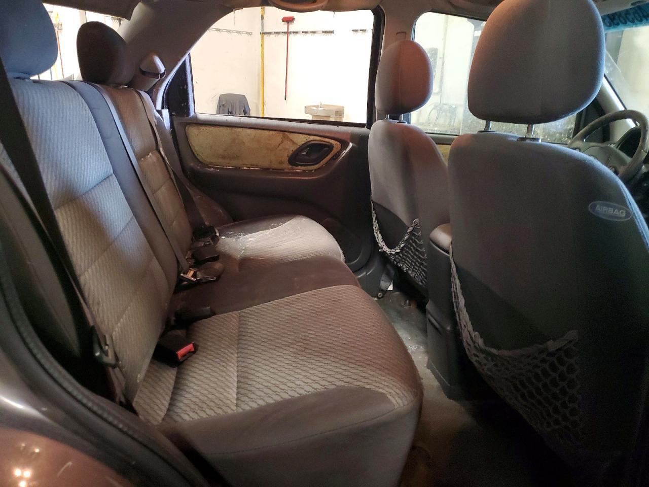 2003 Ford Escape xlt