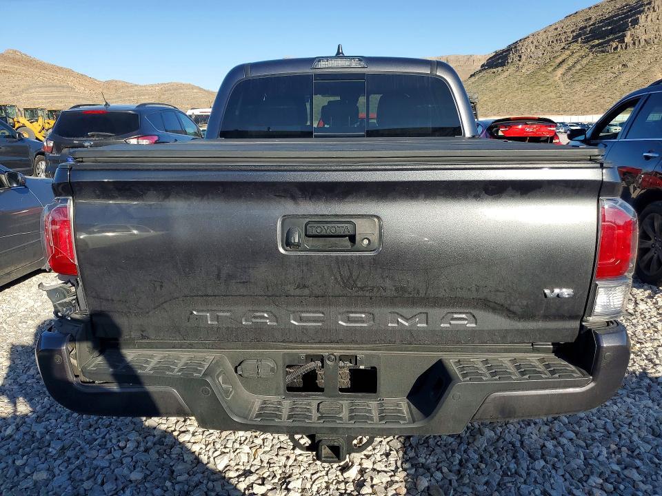 2022 Toyota Tacoma TRD OFF-Road
