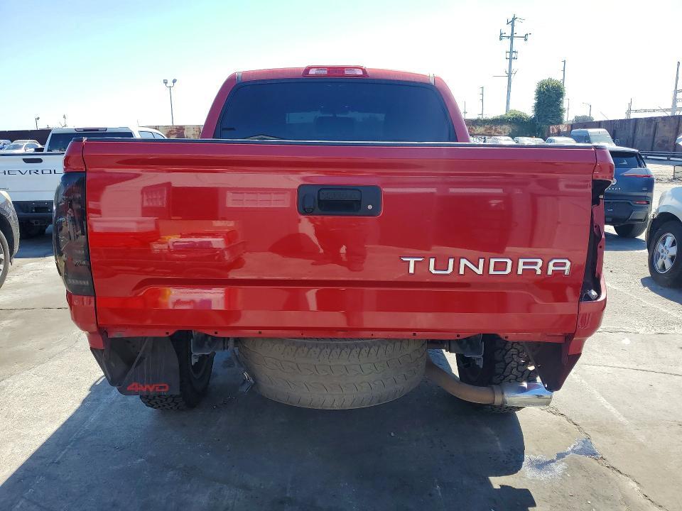 2017 Toyota Tundra SR5