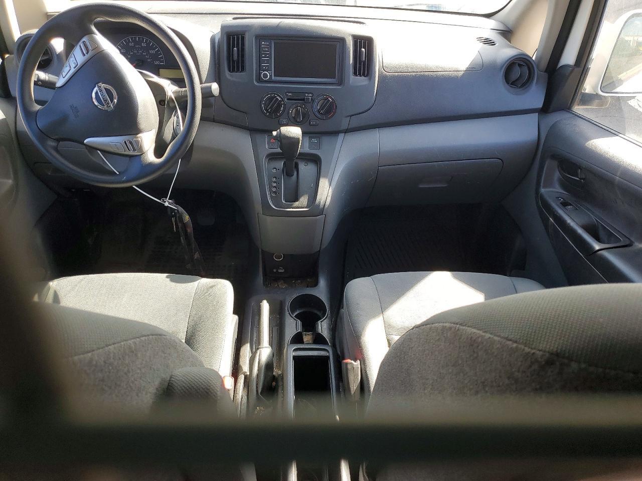 2020 Nissan NV200 SV