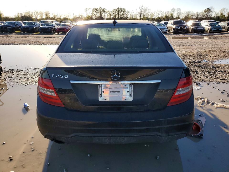 2013 Mercedes-Benz C 250