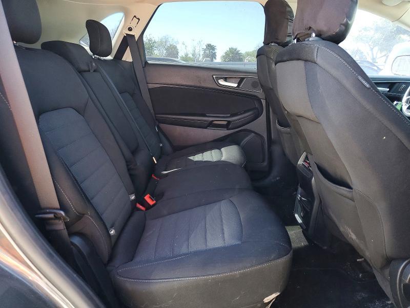 2019 Ford Edge se