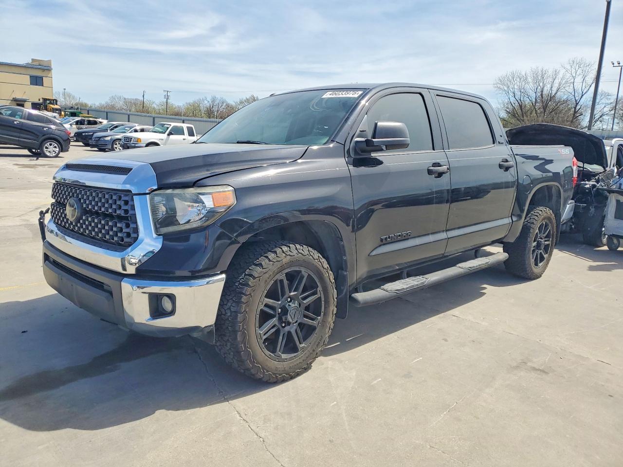 2018 Toyota Tundra SR5