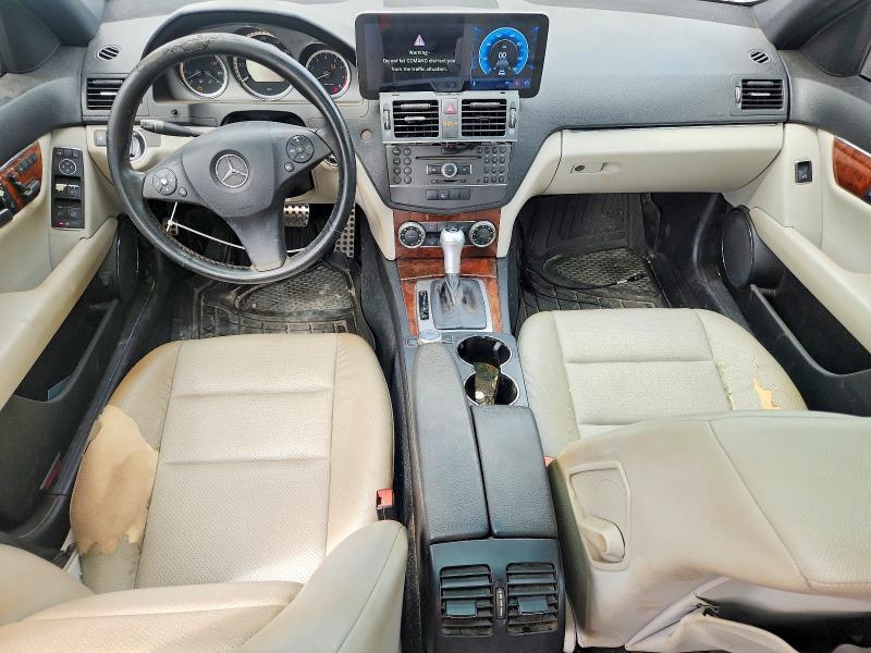 2011 Mercedes-Benz C300