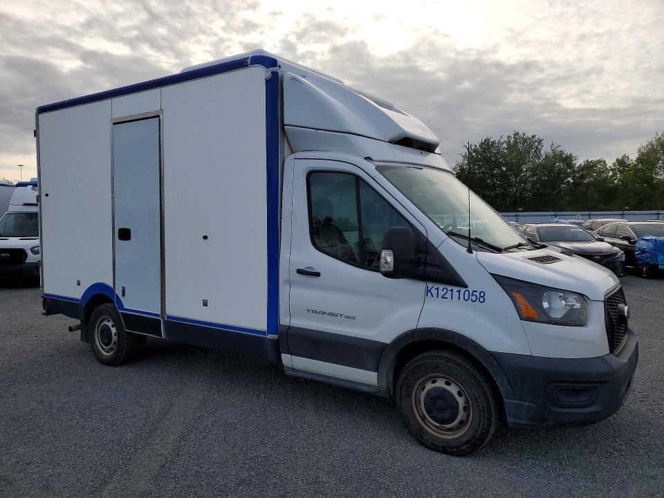 2022 Ford Transit Delivery Truck