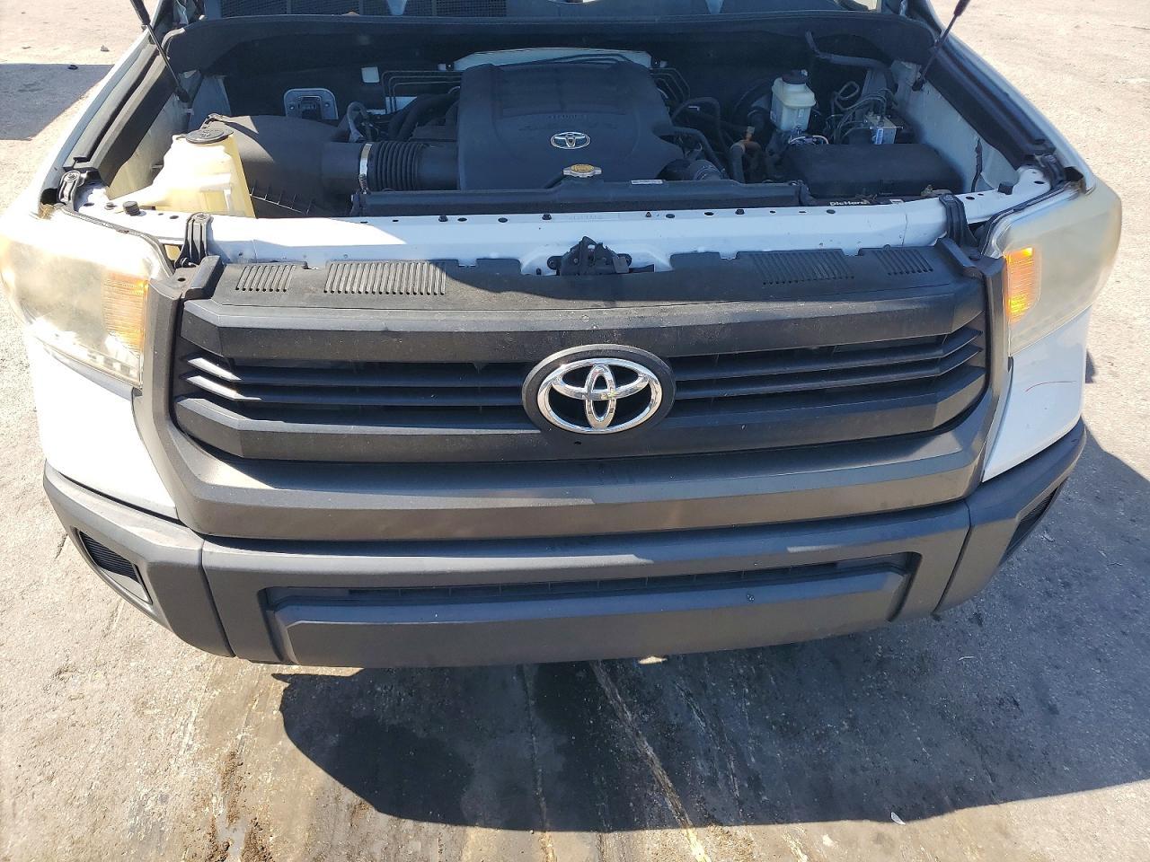 2015 Toyota Tundra SR