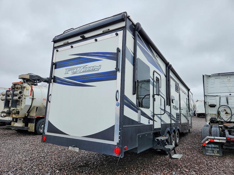 2019 Keystone Fuzion Camper