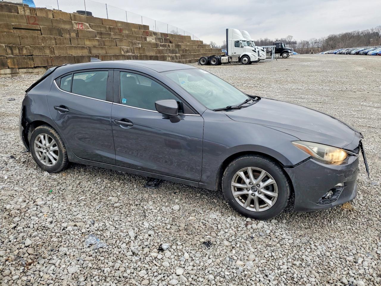 2016 Mazda 3 Touring