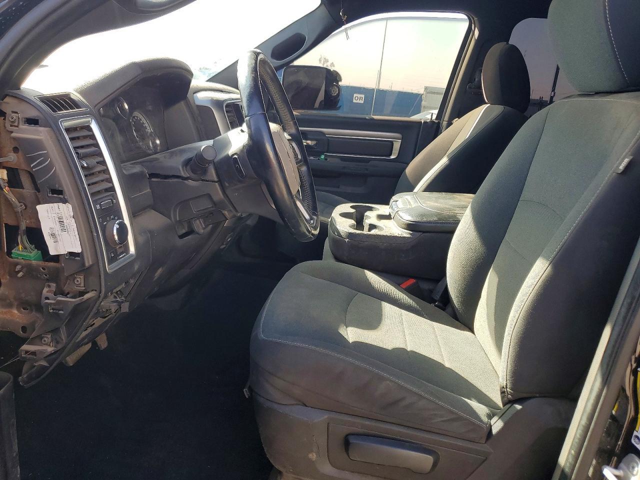 2022 Dodge RAM 1500 Classic SLT