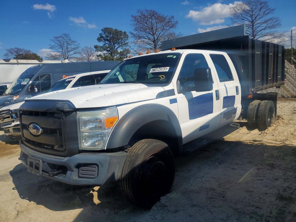 2016 Ford F450 Super Duty Flatbed Truck