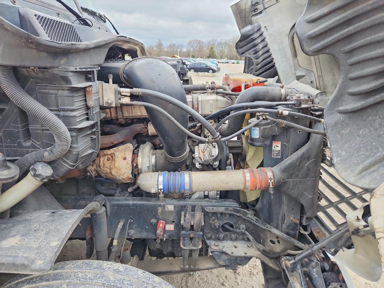 2015 Freigliner 2015 Freightliner Cascadia Semi Truck