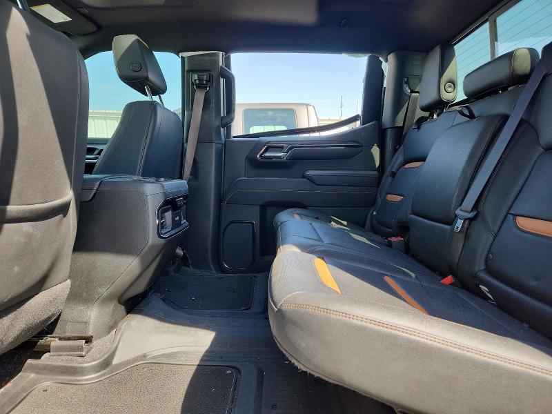 2022 GMC Sierra K1500 AT4