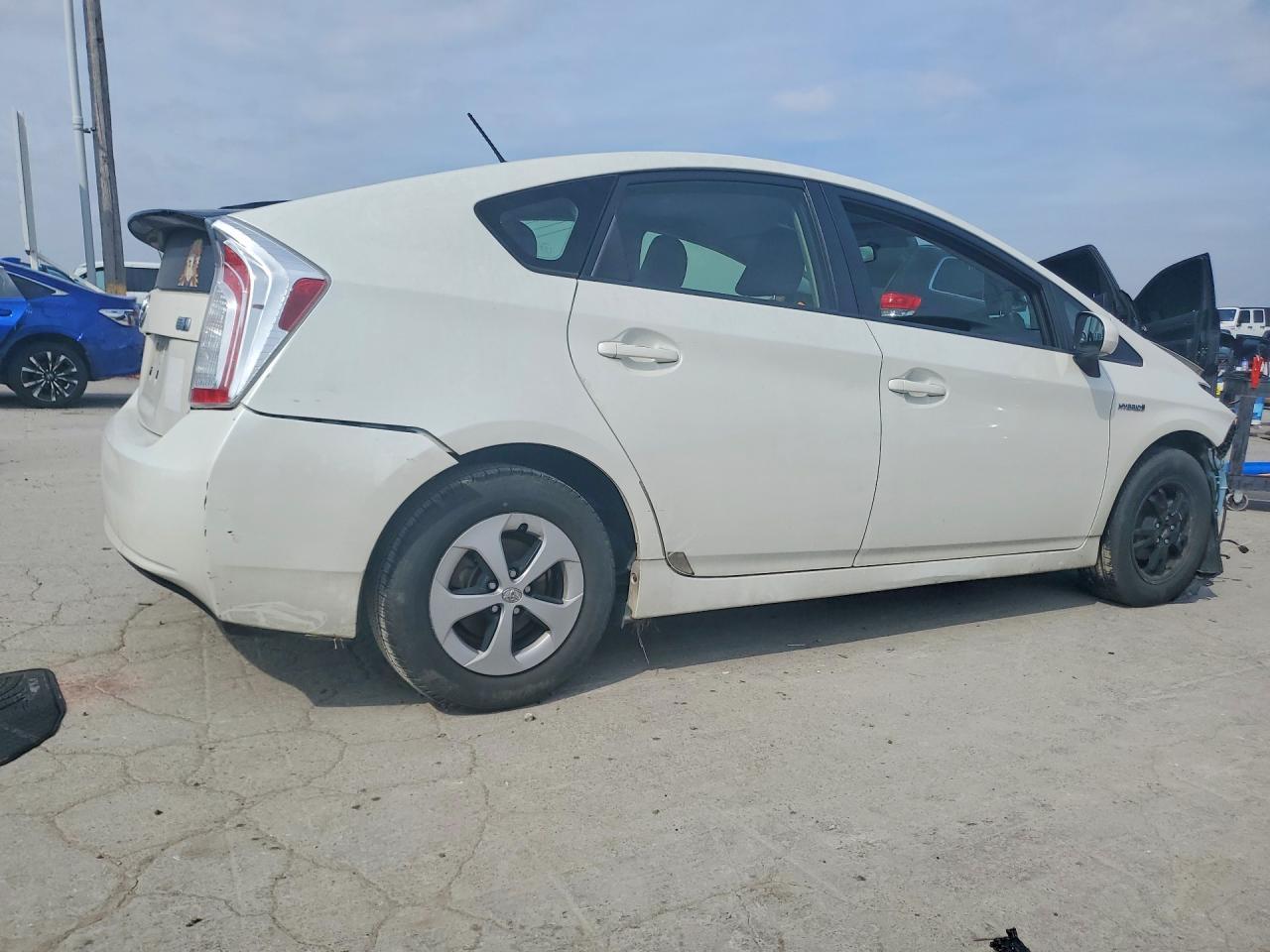 2013 Toyota Prius Three