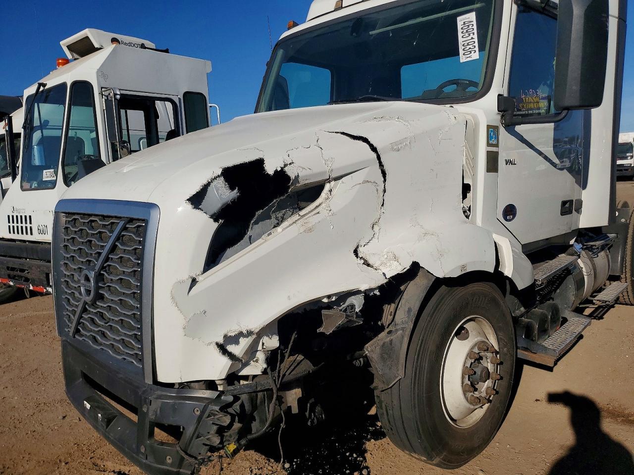 2022 Volv O VNL Semi Truck