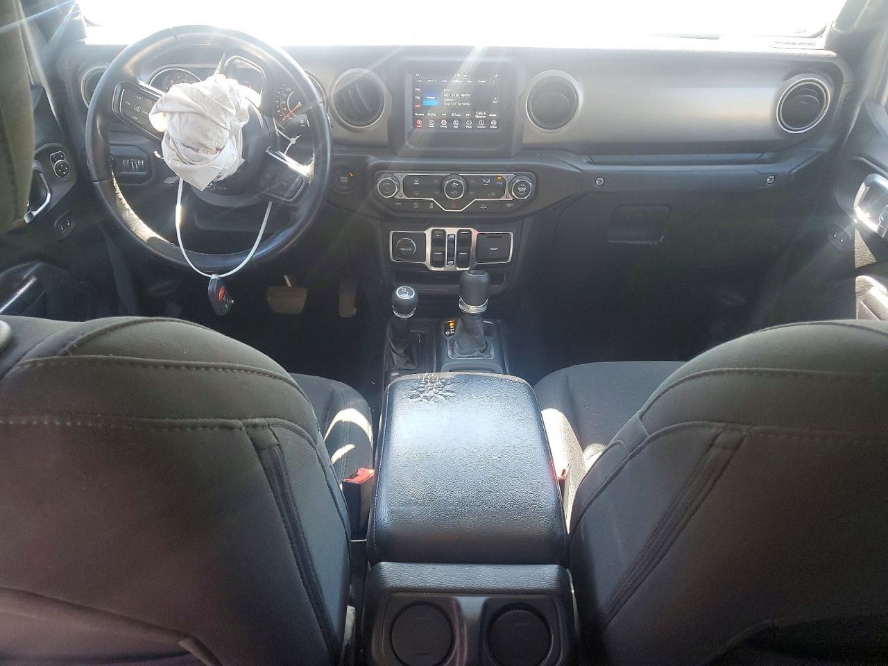 2020 Jeep Gladiator Sport