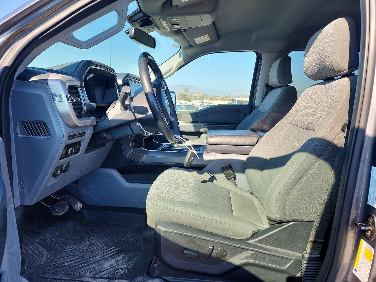 2023 Ford F150 Lightning PRO