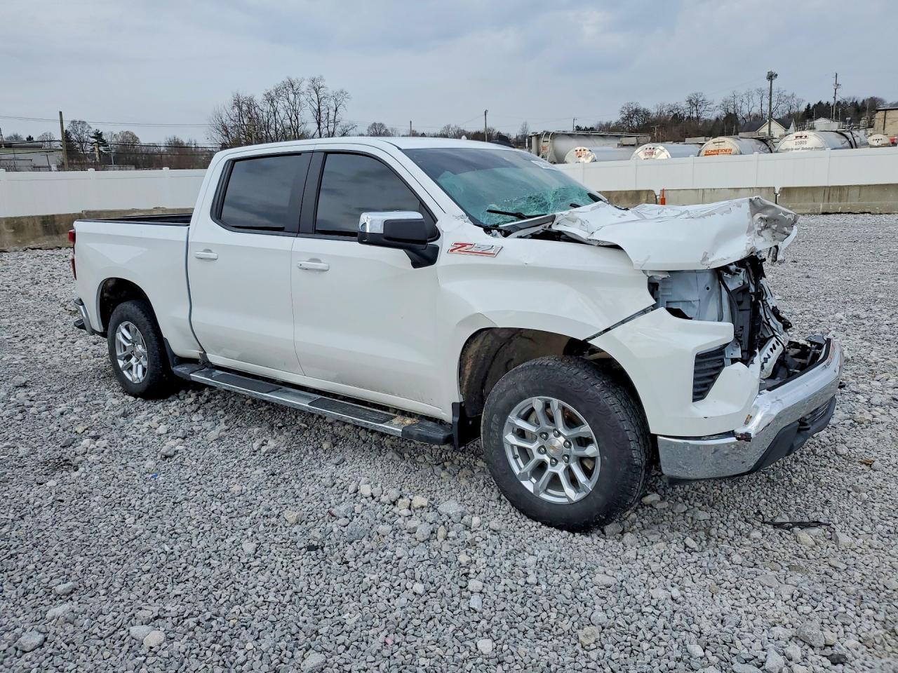 2025 Chevrolet Silverado K1500 LT