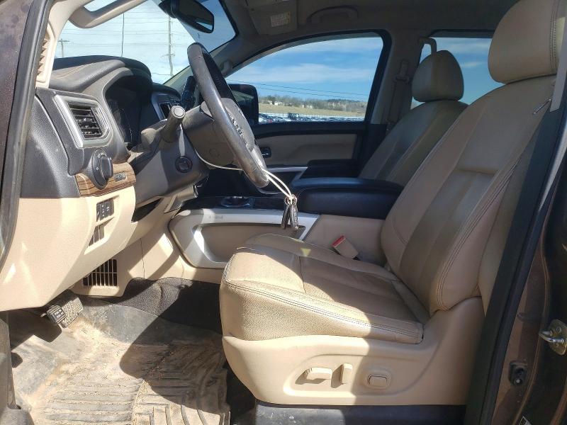 2017 Nissan Titan XD SL