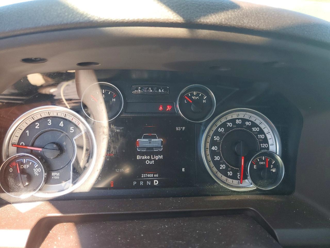 2015 Dodge RAM 1500 SLT