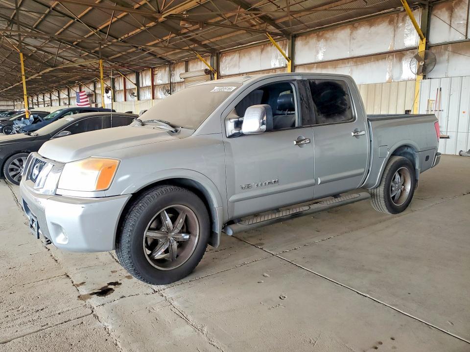 2011 Nissan Titan SV