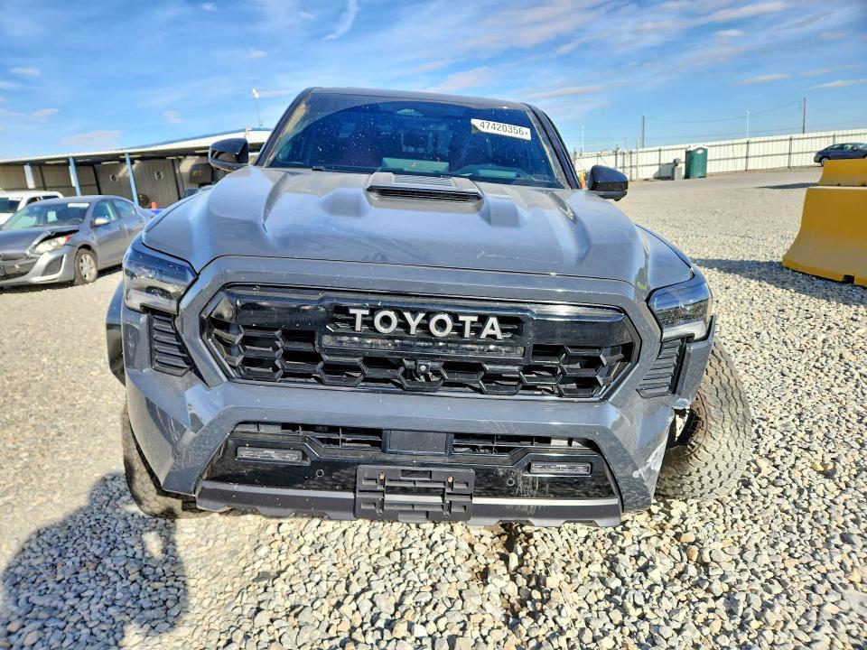 2024 Toyota Tacoma trd pro hv