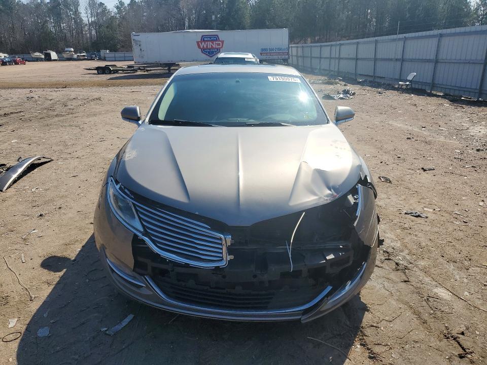 2016 Lincoln MKZ