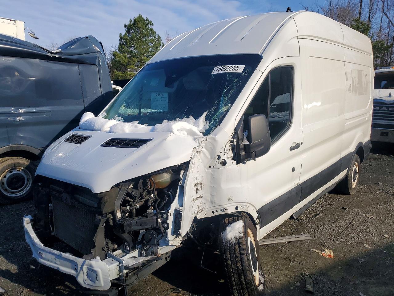 2022 Ford Transit 250 Delivery Van