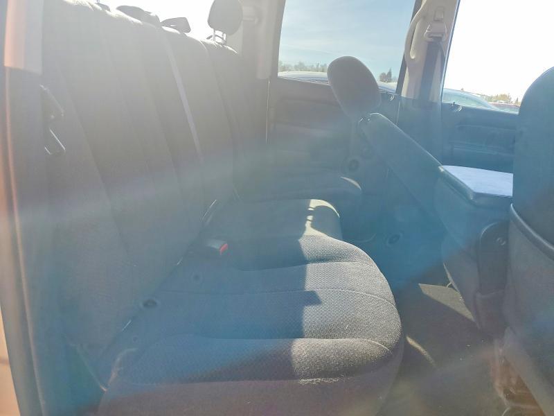 2004 Dodge RAM 1500 ST