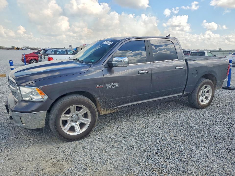 2017 Dodge RAM 1500 SLT