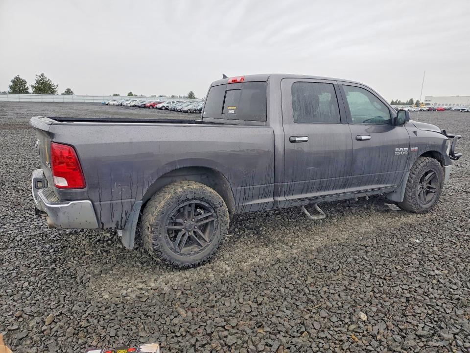 2016 Dodge RAM 1500 SLT