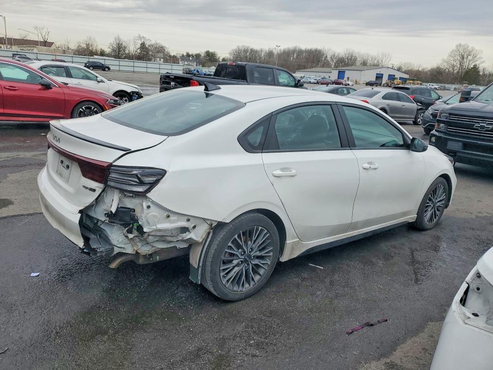 2022 KIA Forte Gt-line