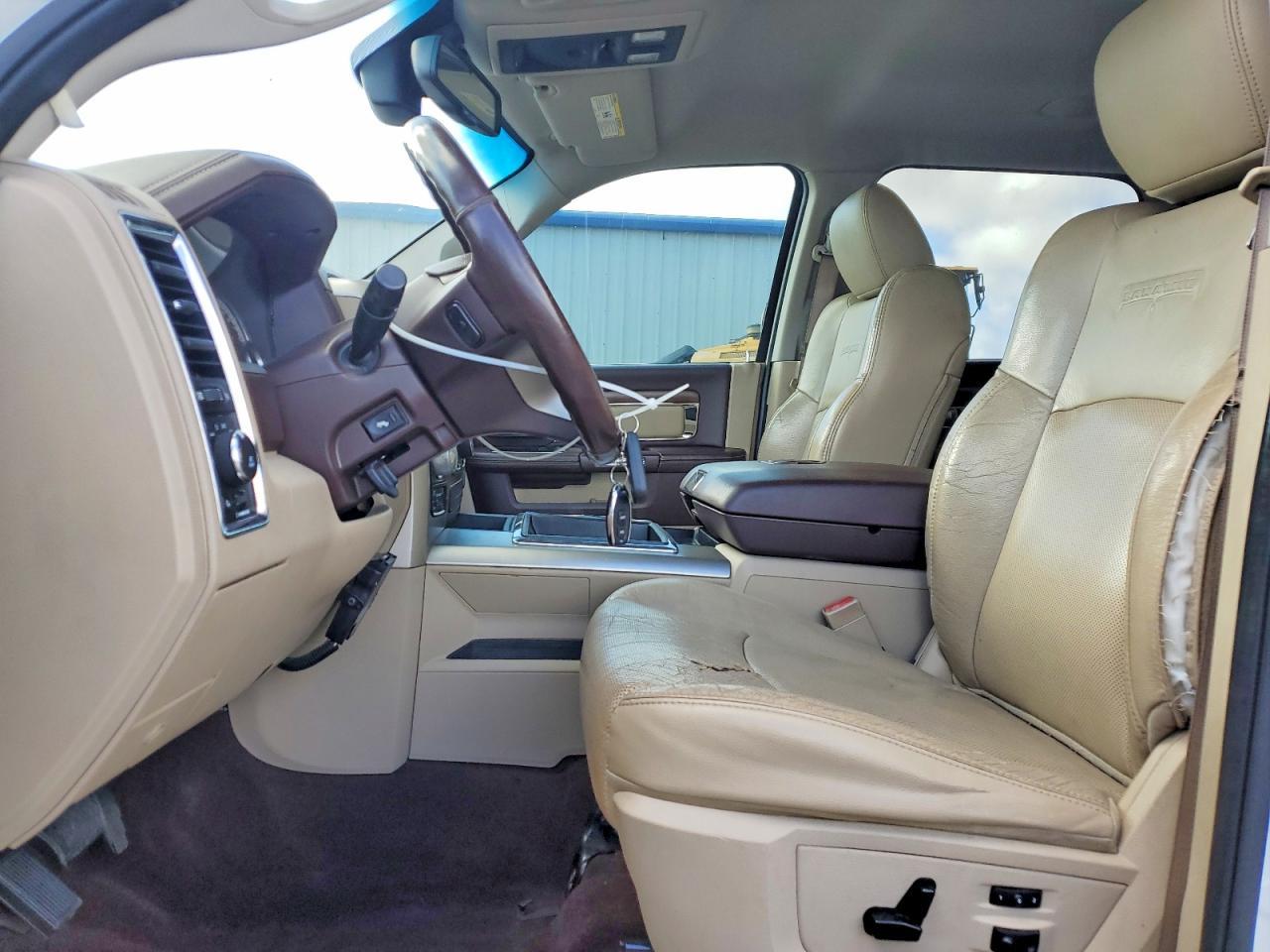 2014 Dodge 1500 Laramie