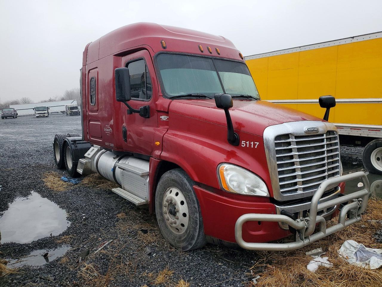 2016 Freigliner 2016 Freightliner Cascadia 125 Sleeper Cab Semi TR