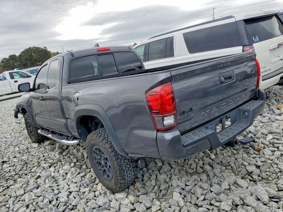 2020 Toyota Tacoma sr V6