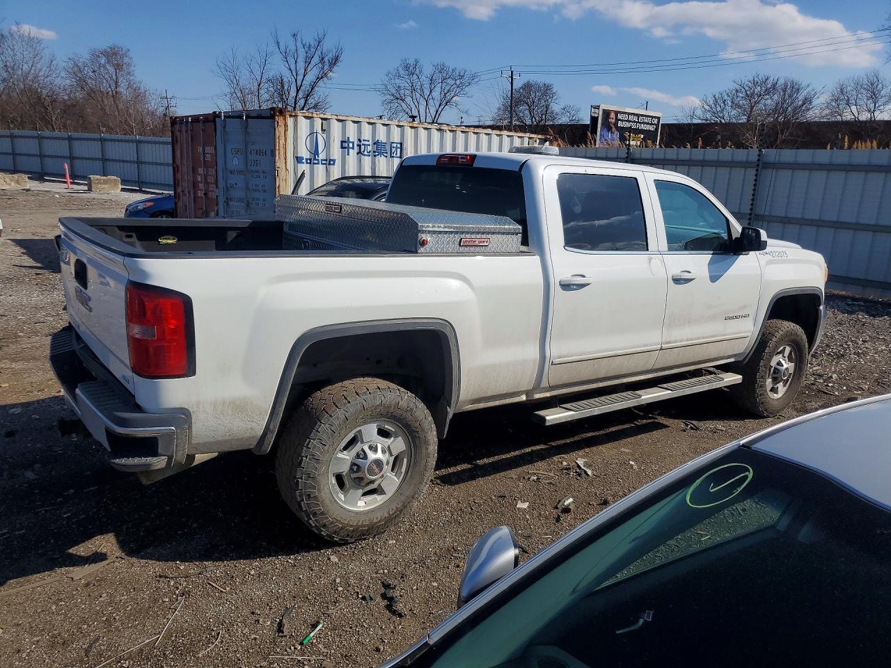 2015 GMC Sierra K2500 SLE